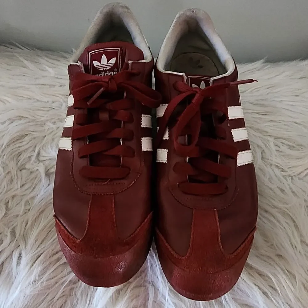 Adidas Samoa athletic shoes burgundy men's size 12